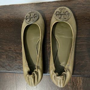 Tory Burch flats size 9